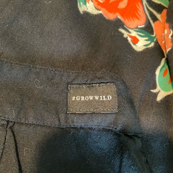 A&F Wide Leg Pants - Picture 3 of 5